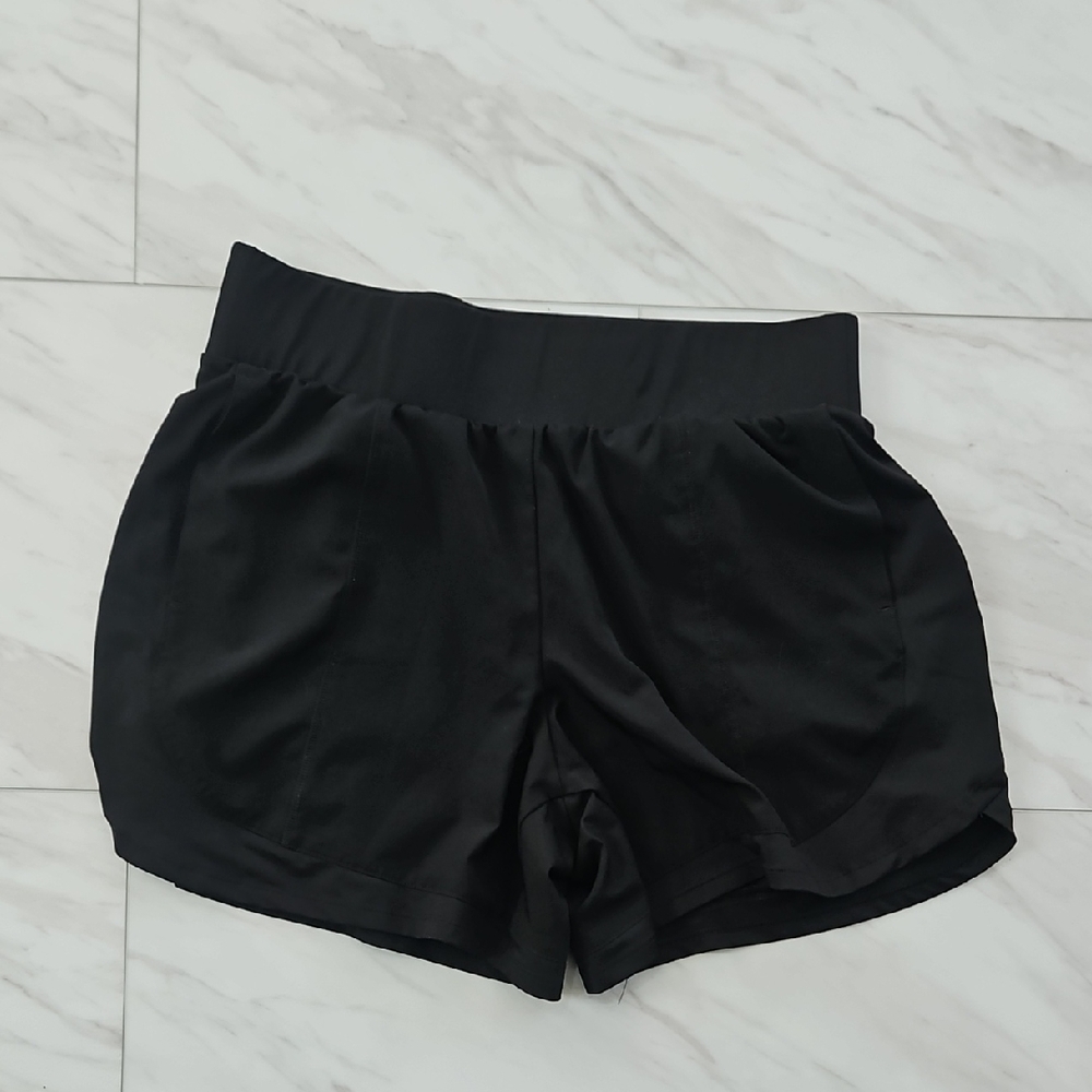 Tek Gear Women's Black Athletic Shorts